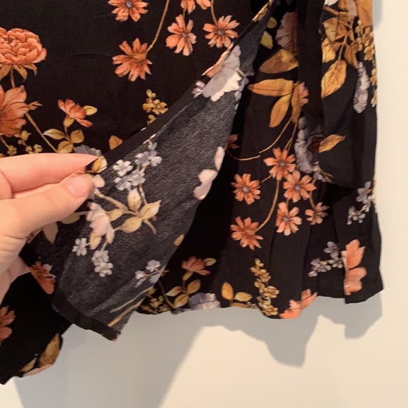 American Eagle Outfitters mini wrap skirt - Picture 3 of 3